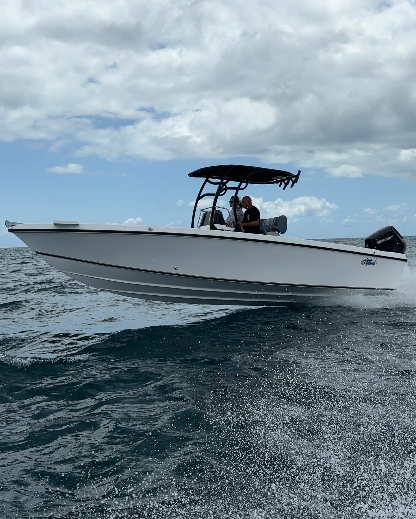 760-centre-console